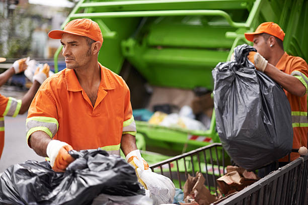 Best Garage Cleanout  in Martinsburg, PA